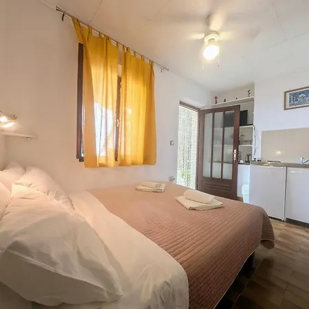 Ante Apartment Lumbarda