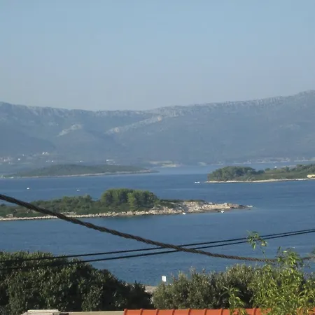 Ante Apartment Lumbarda