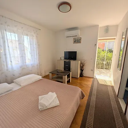 Ante ルンバルダ